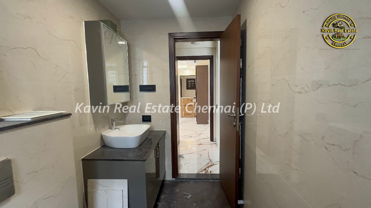 New Flat for sale in Nungabakkam