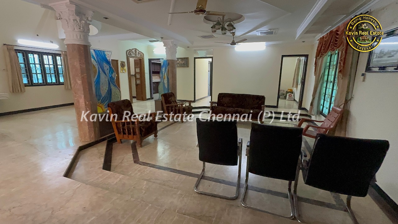 Bungalow for sale in Kolathur