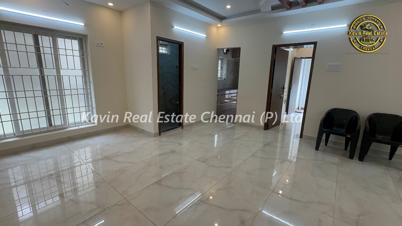 Fully Furnished Flat for sale in Kolathur