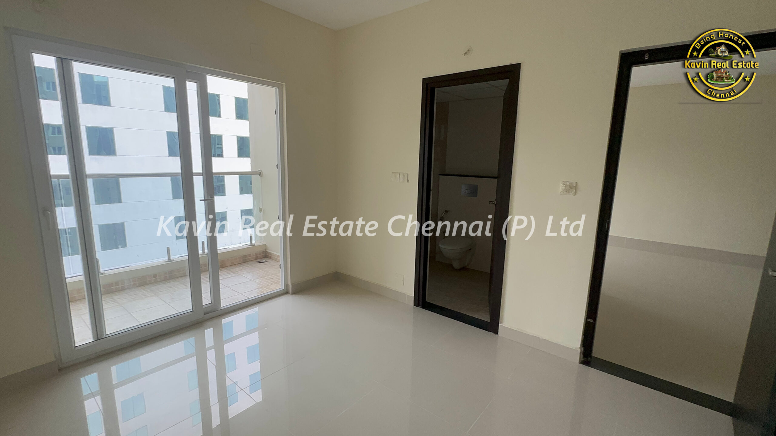 New Flat for sale in On GST Road Perungalathur