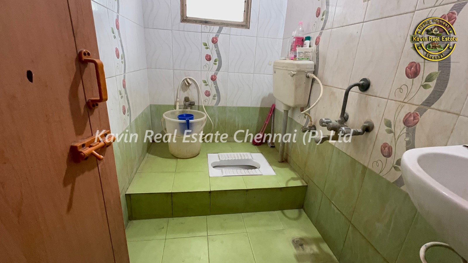 Flat for sale in Koyambedu near Metro Station