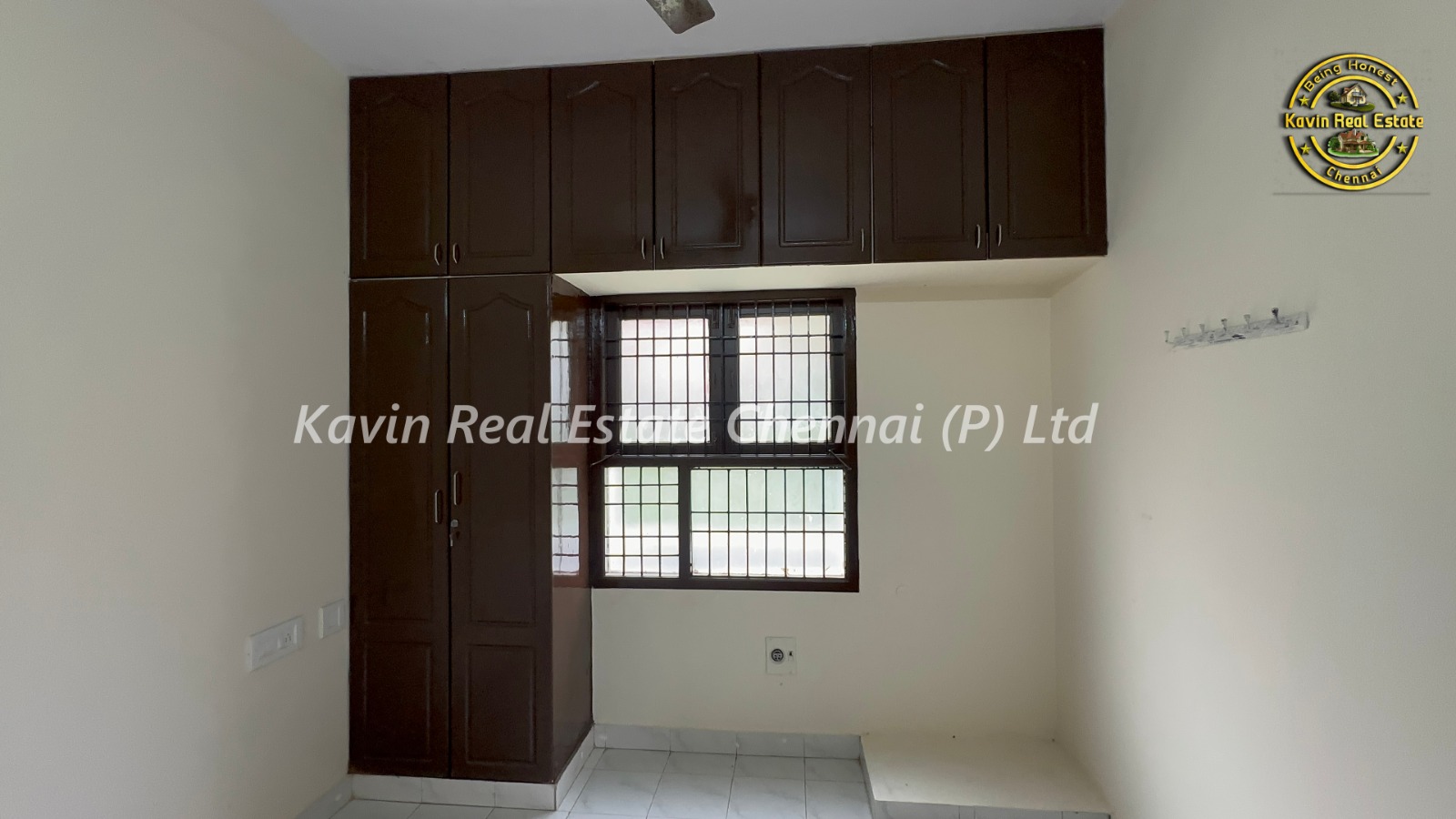 Duplex House for sale in Valasaravakkam
