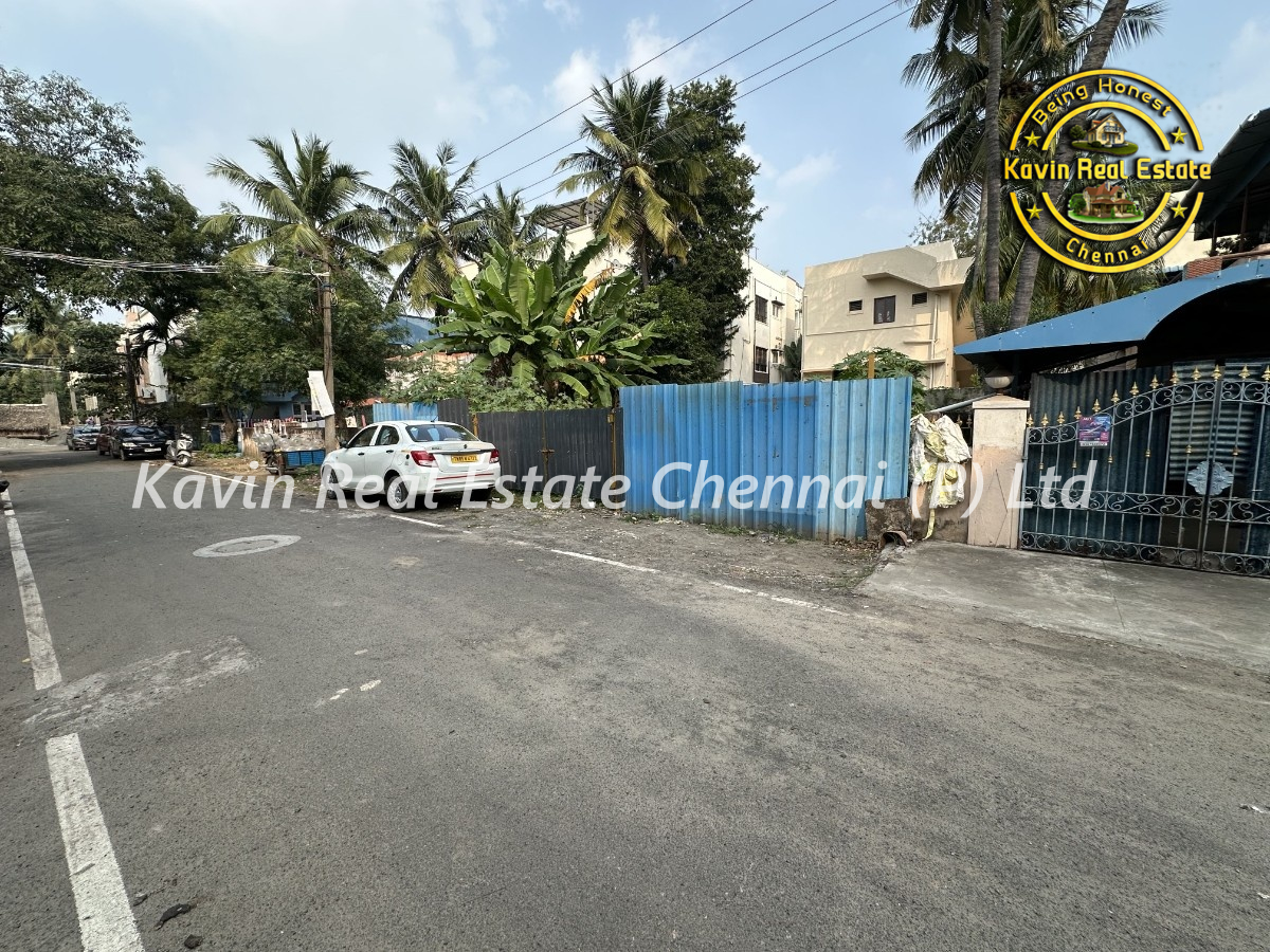Plot for sale in Valarasaravakkam