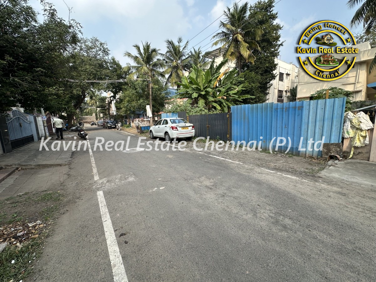 Plot for sale in Valarasaravakkam
