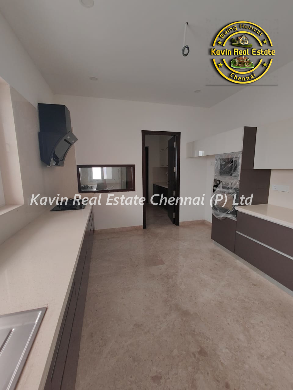 Bungalow for rent in ECR