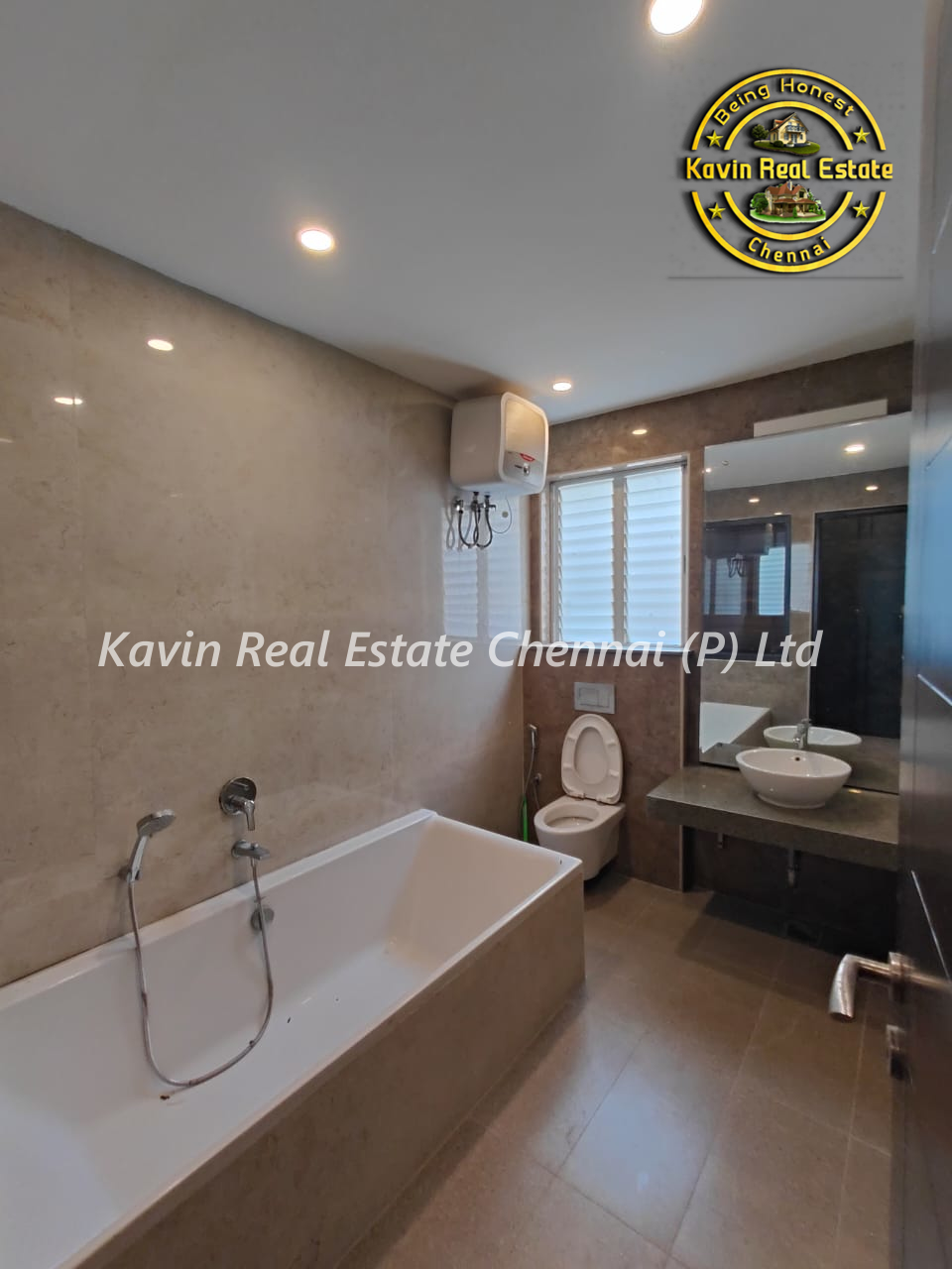 Bungalow for rent in ECR