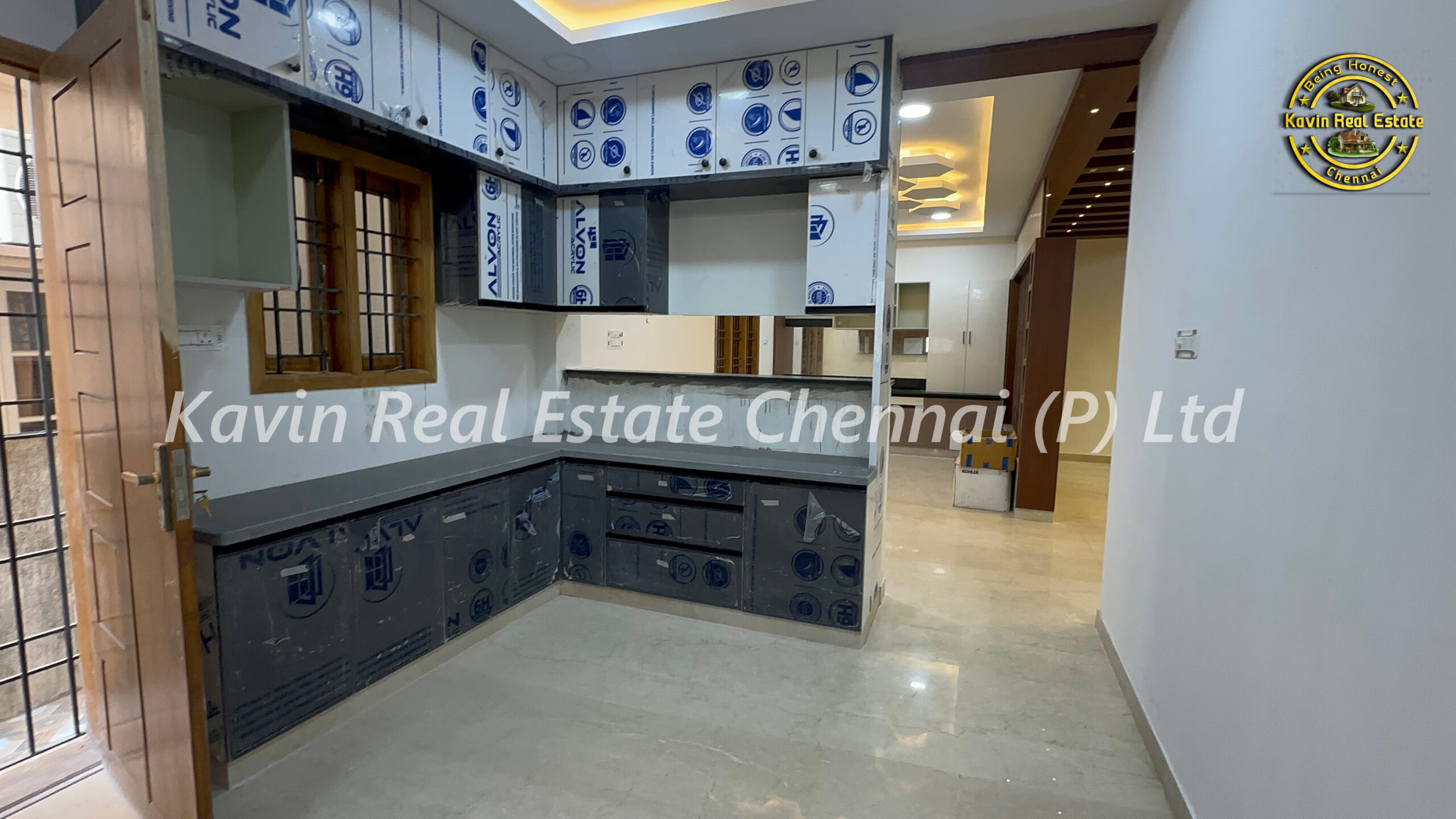 Luxury Bungalow for sale in Valasaravakkam