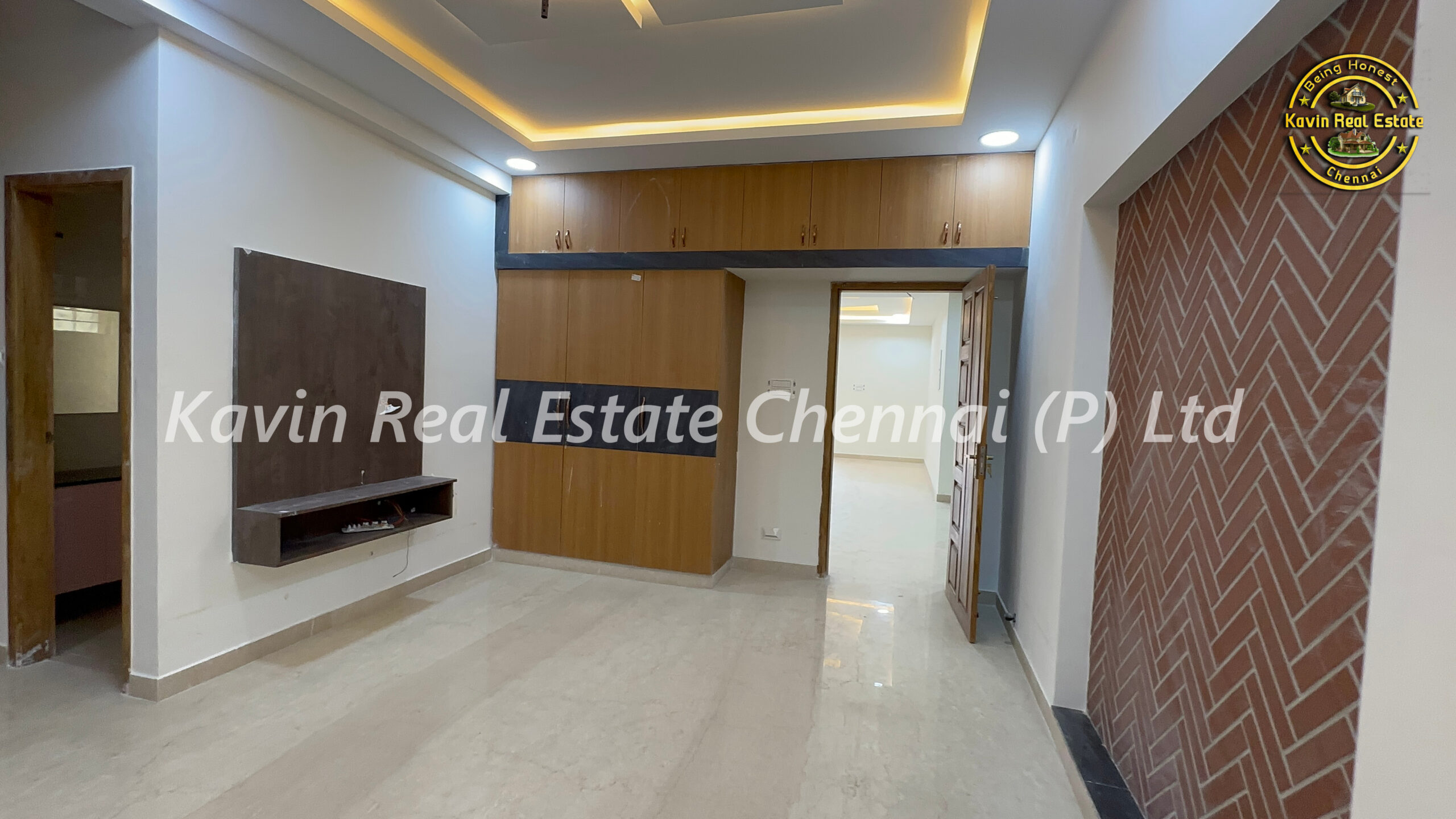 Luxury Bungalow for sale in Valasaravakkam
