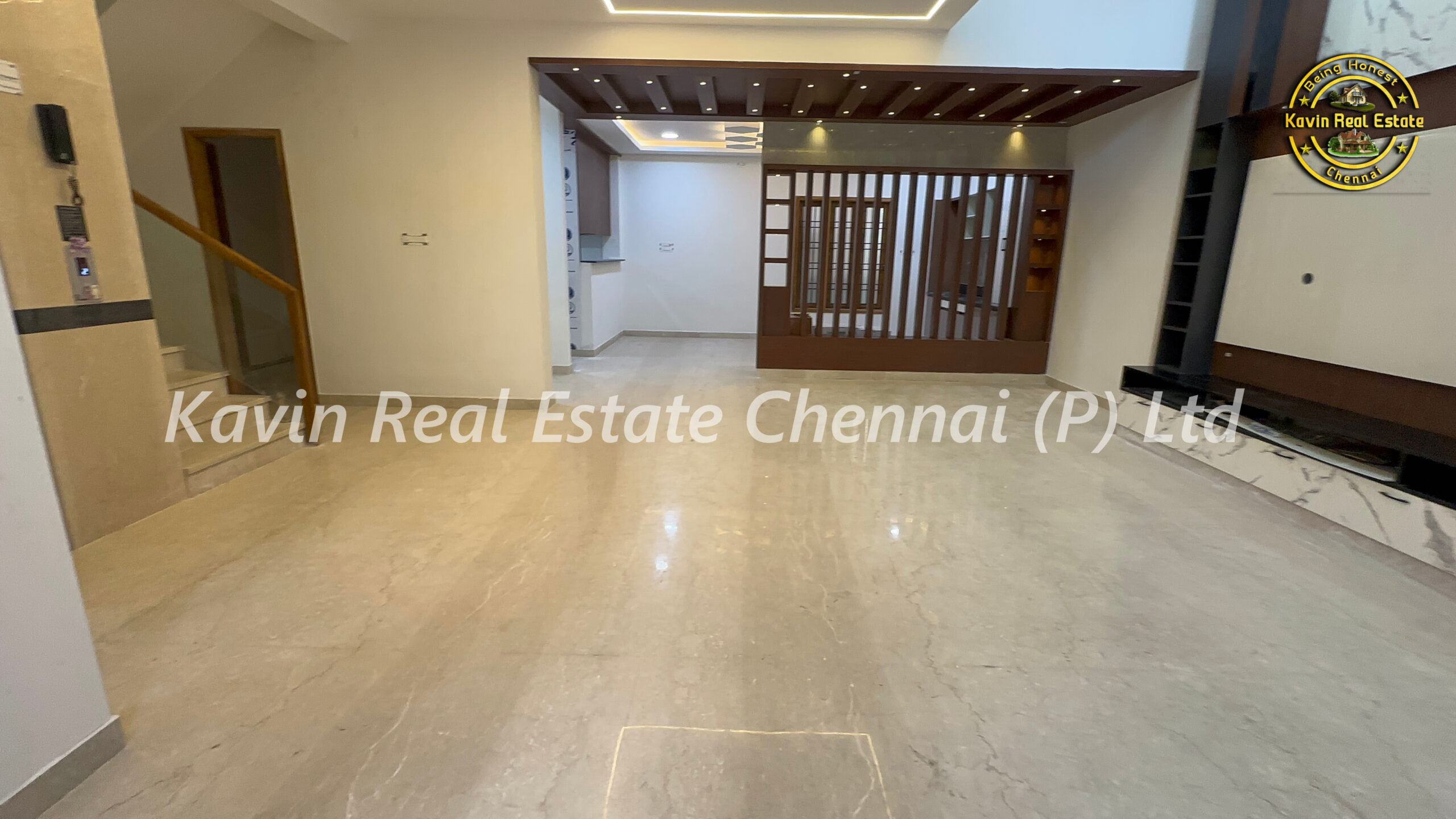 Luxury Bungalow for sale in Valasaravakkam