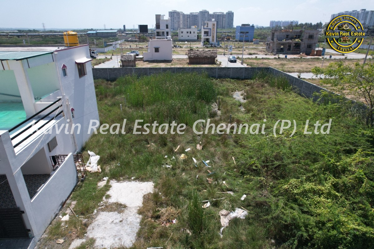Plot for sale in Kelambakkam