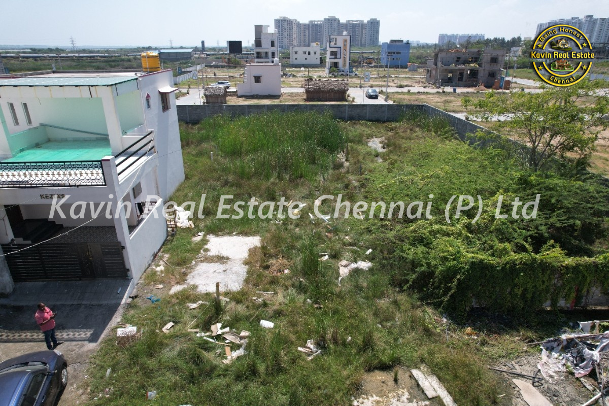 Plot for sale in Kelambakkam