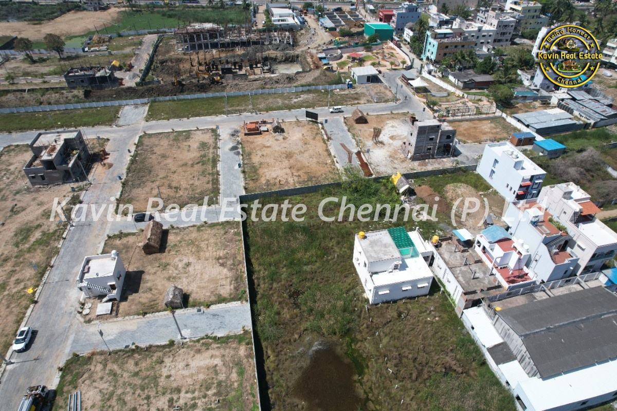 Plot for sale in Kelambakkam