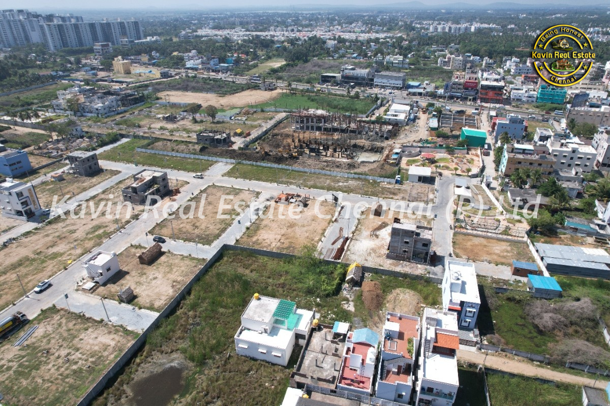 Plot for sale in Kelambakkam