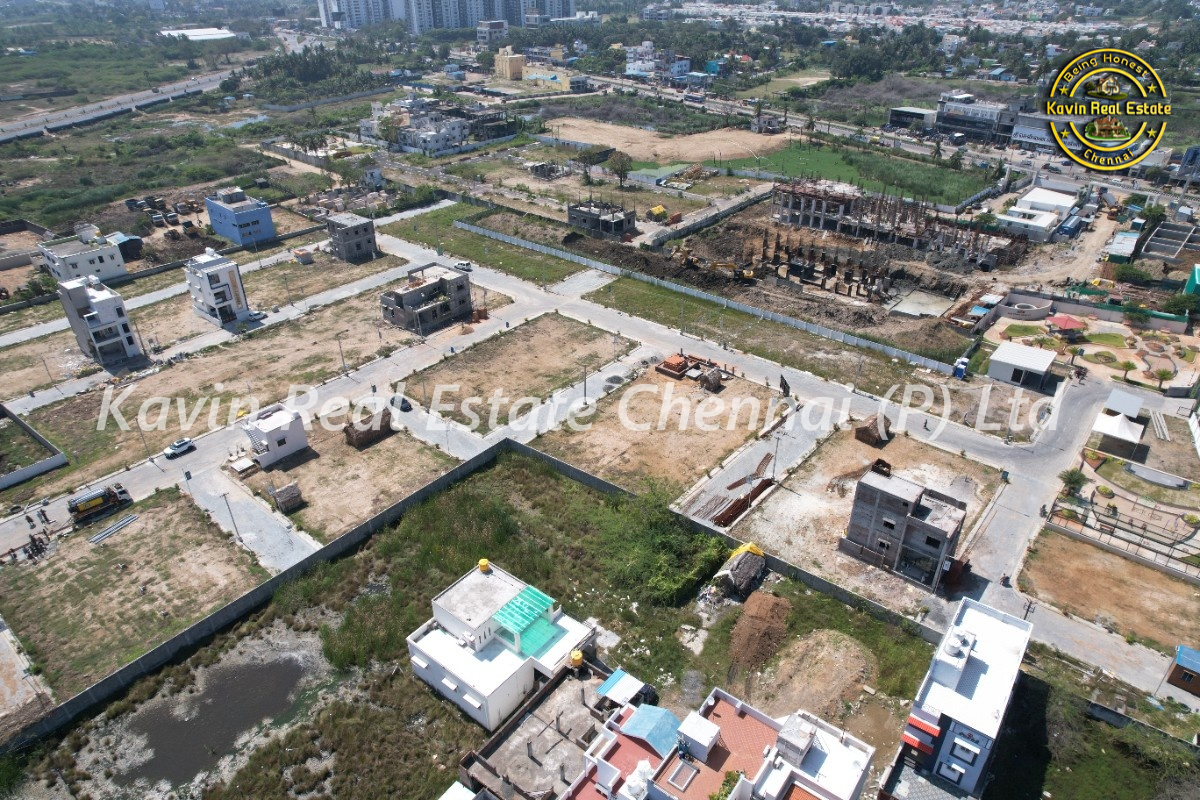 Plot for sale in Kelambakkam