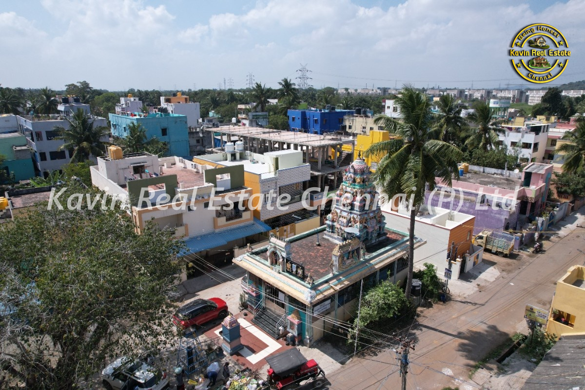 House for sale in Kelambakkam