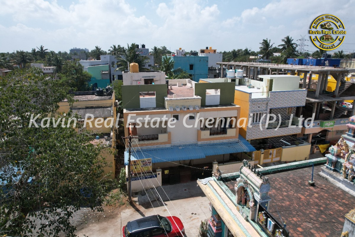 House for sale in Kelambakkam
