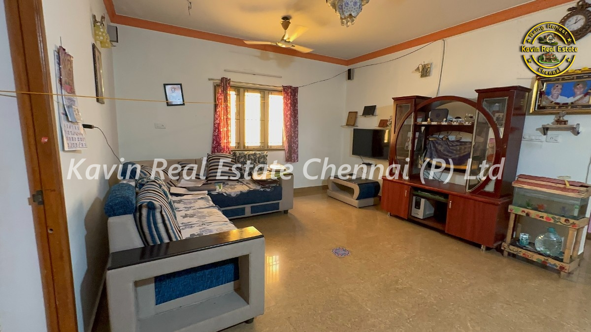 House for sale in Kelambakkam