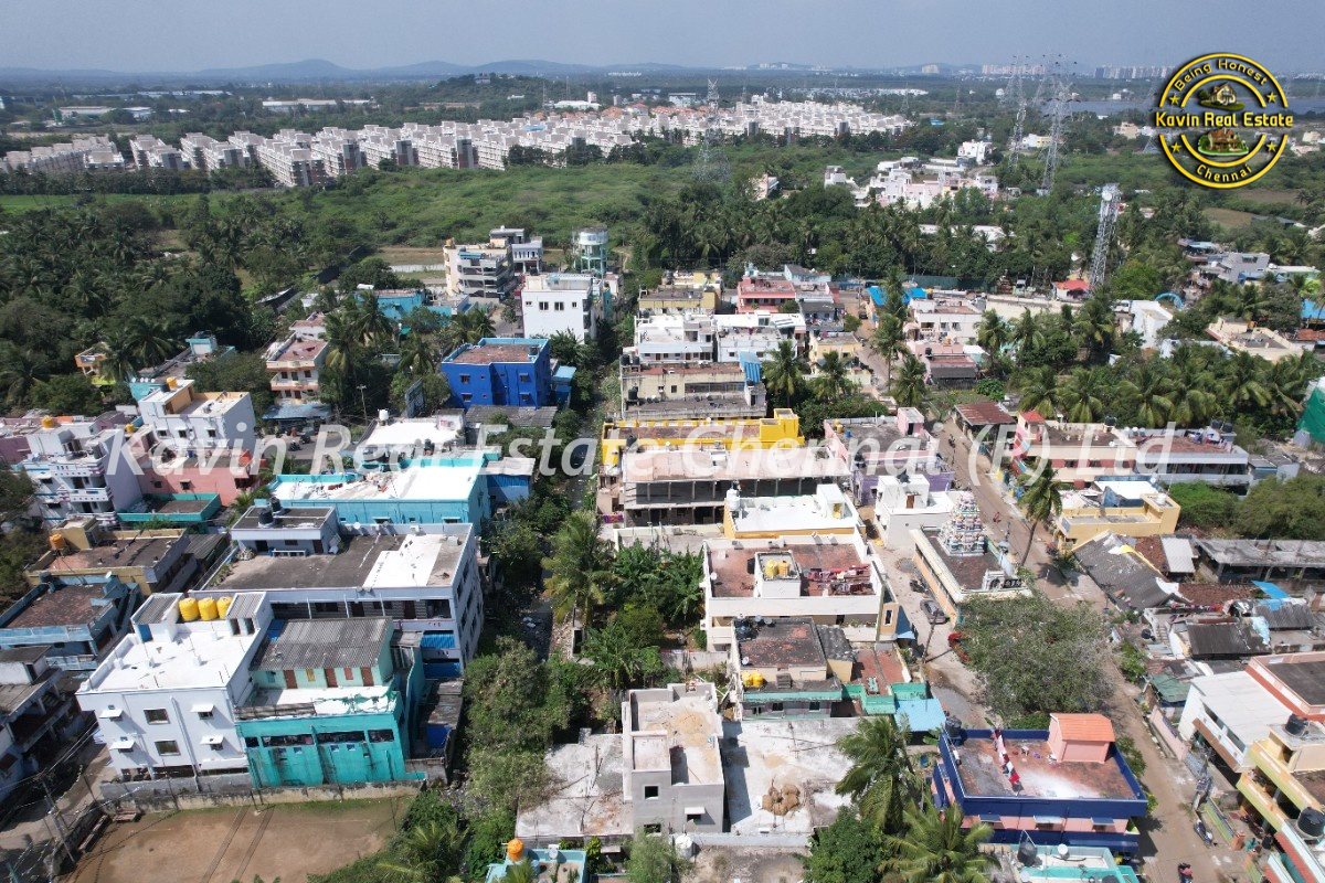 House for sale in Kelambakkam