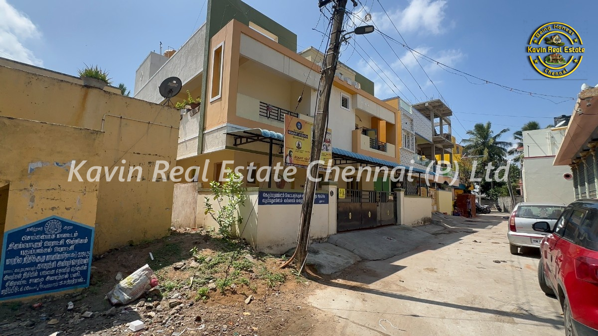 House for sale in Kelambakkam