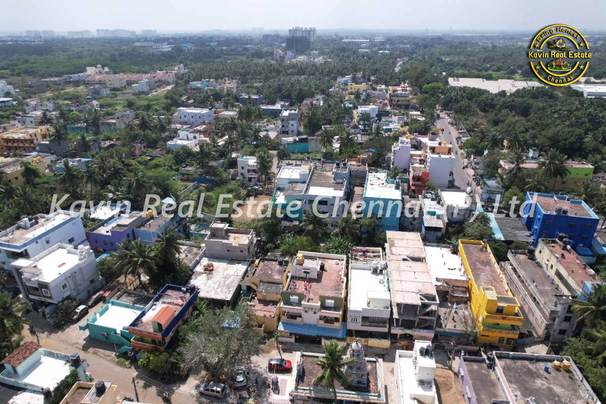 House for sale in Kelambakkam