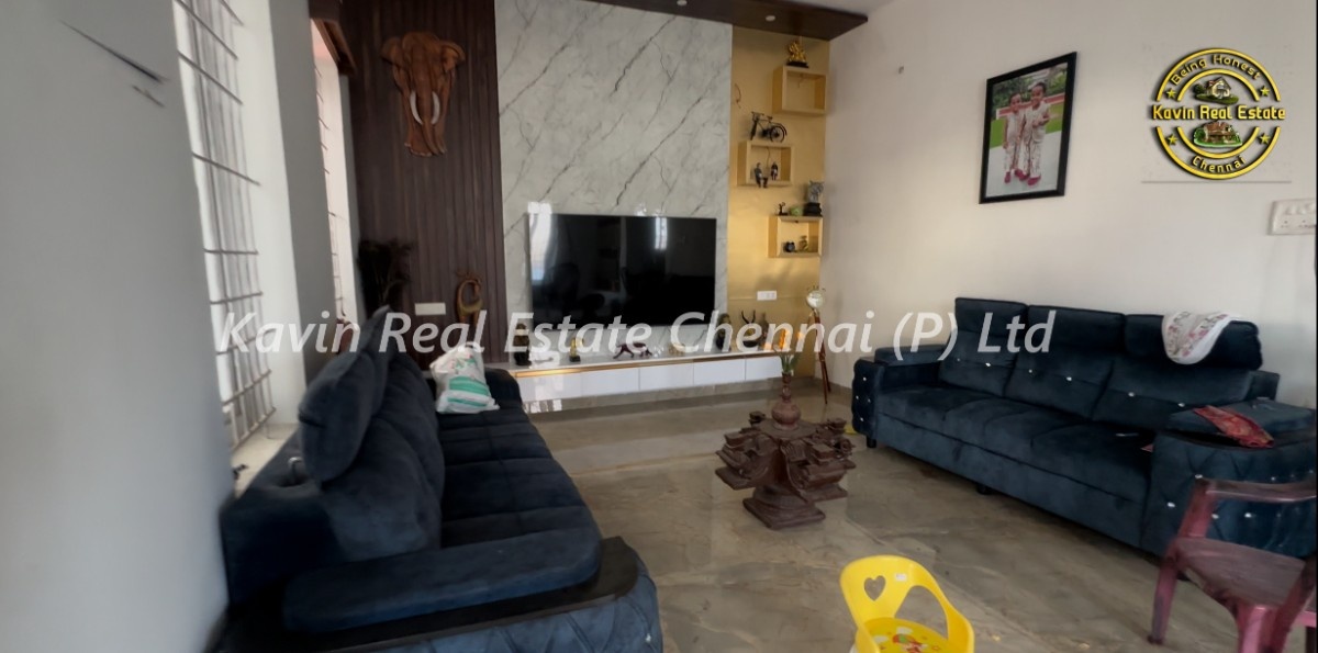 House for sale in Shollinganallur OMR