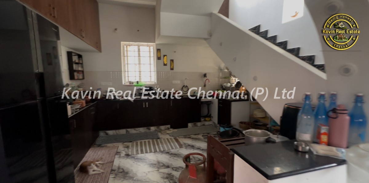 House for sale in Shollinganallur OMR