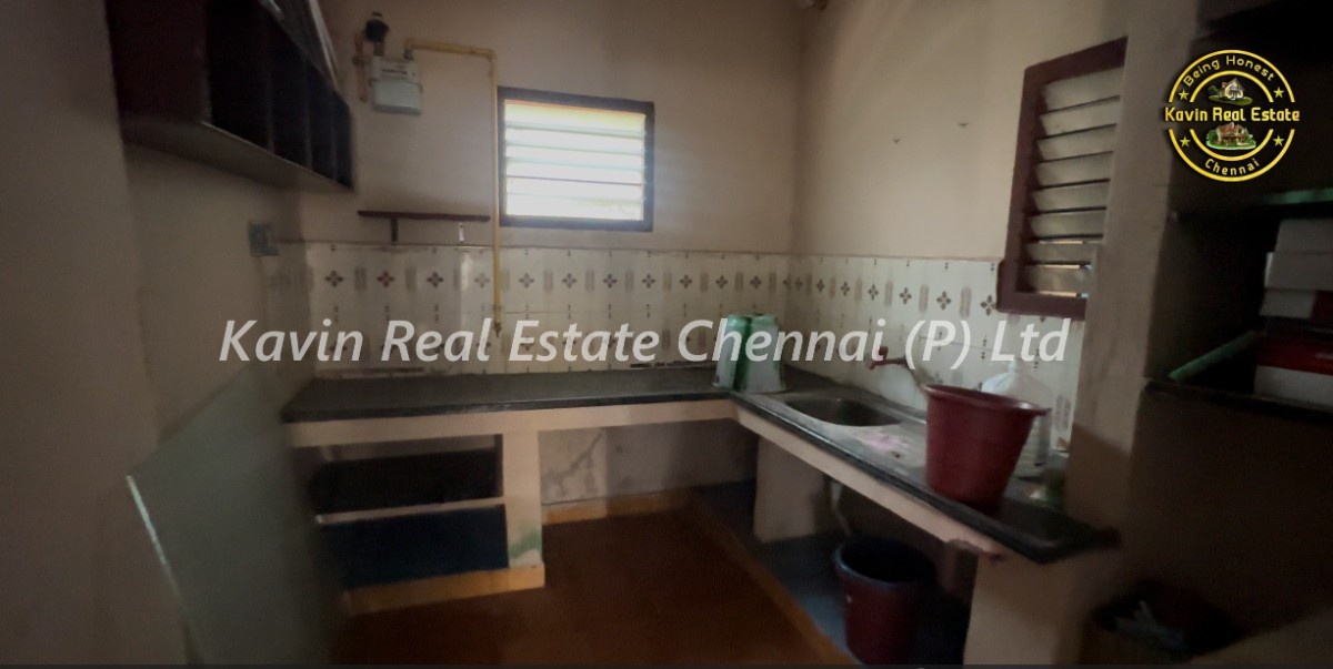 House for sale in Shollinganallur OMR