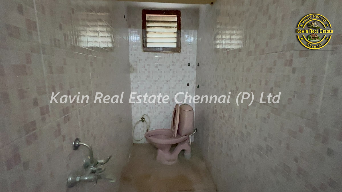 House for sale in Mudichur