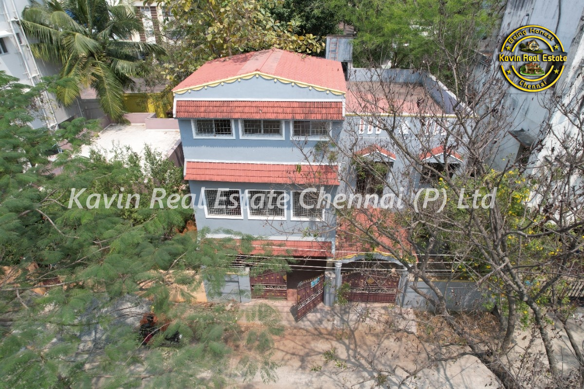 House for sale in Mudichur