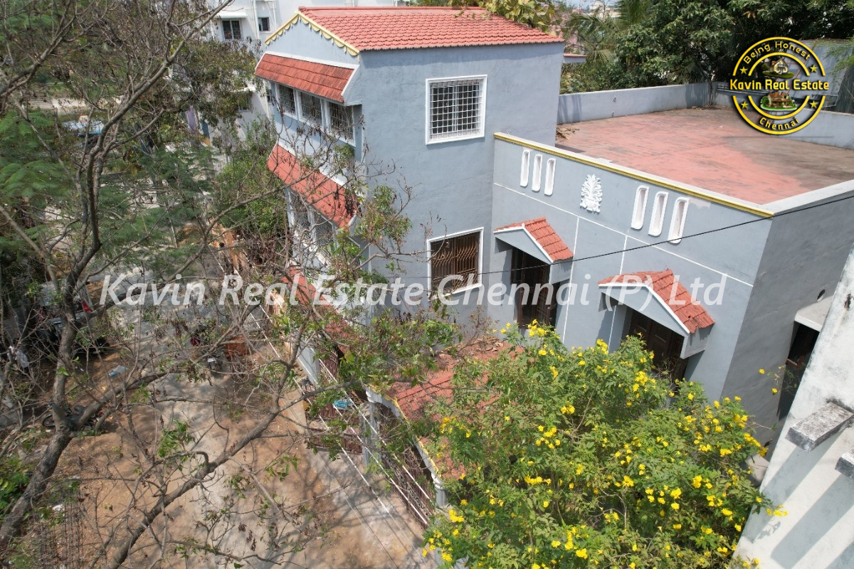 House for sale in Mudichur