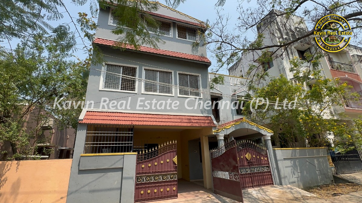 House for sale in Mudichur