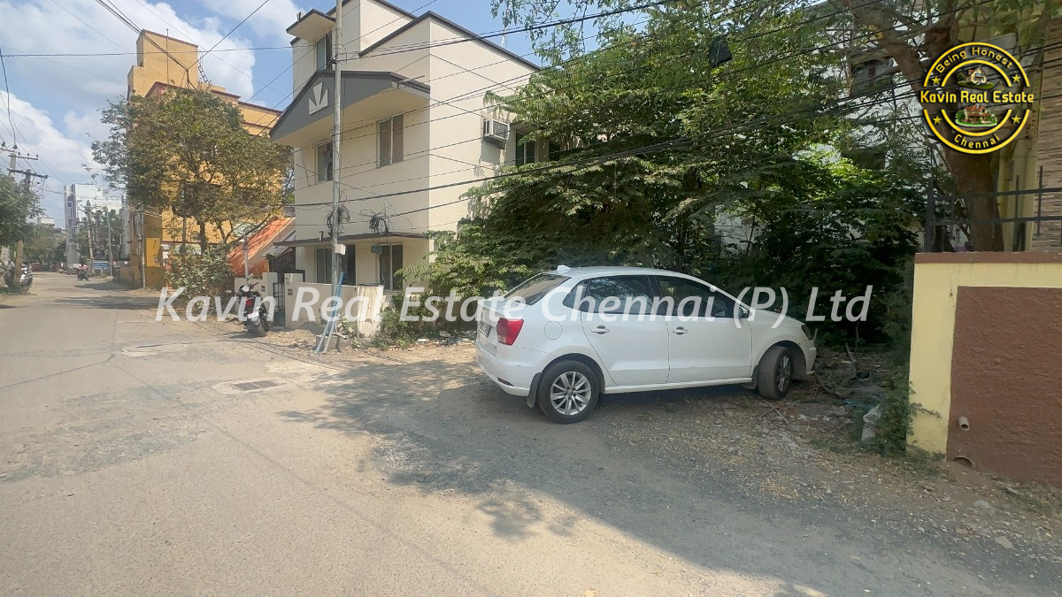 Plot for sale in Madipakkam