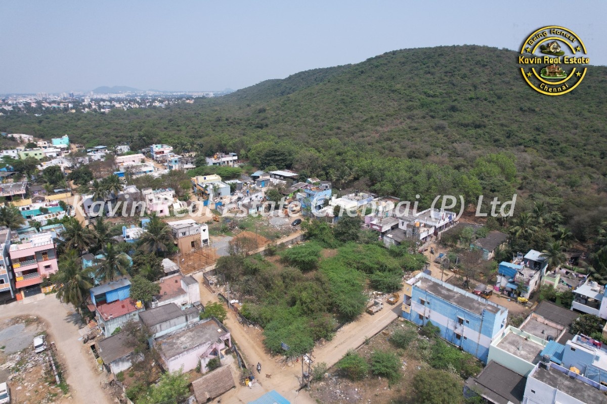 Plot for sale in Guduvanchery