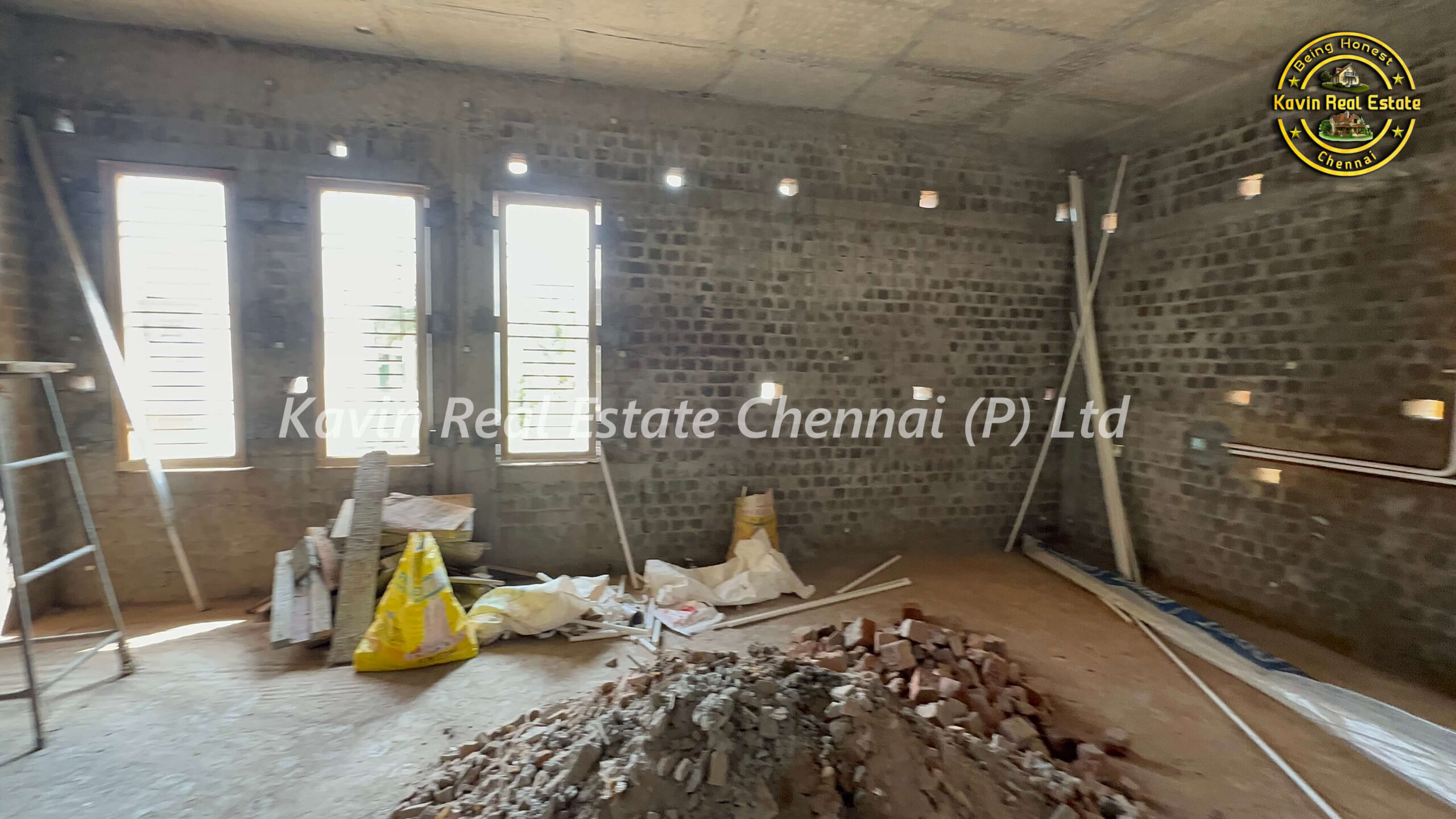 Luxury Bungalow for sale in Valasaravakkam