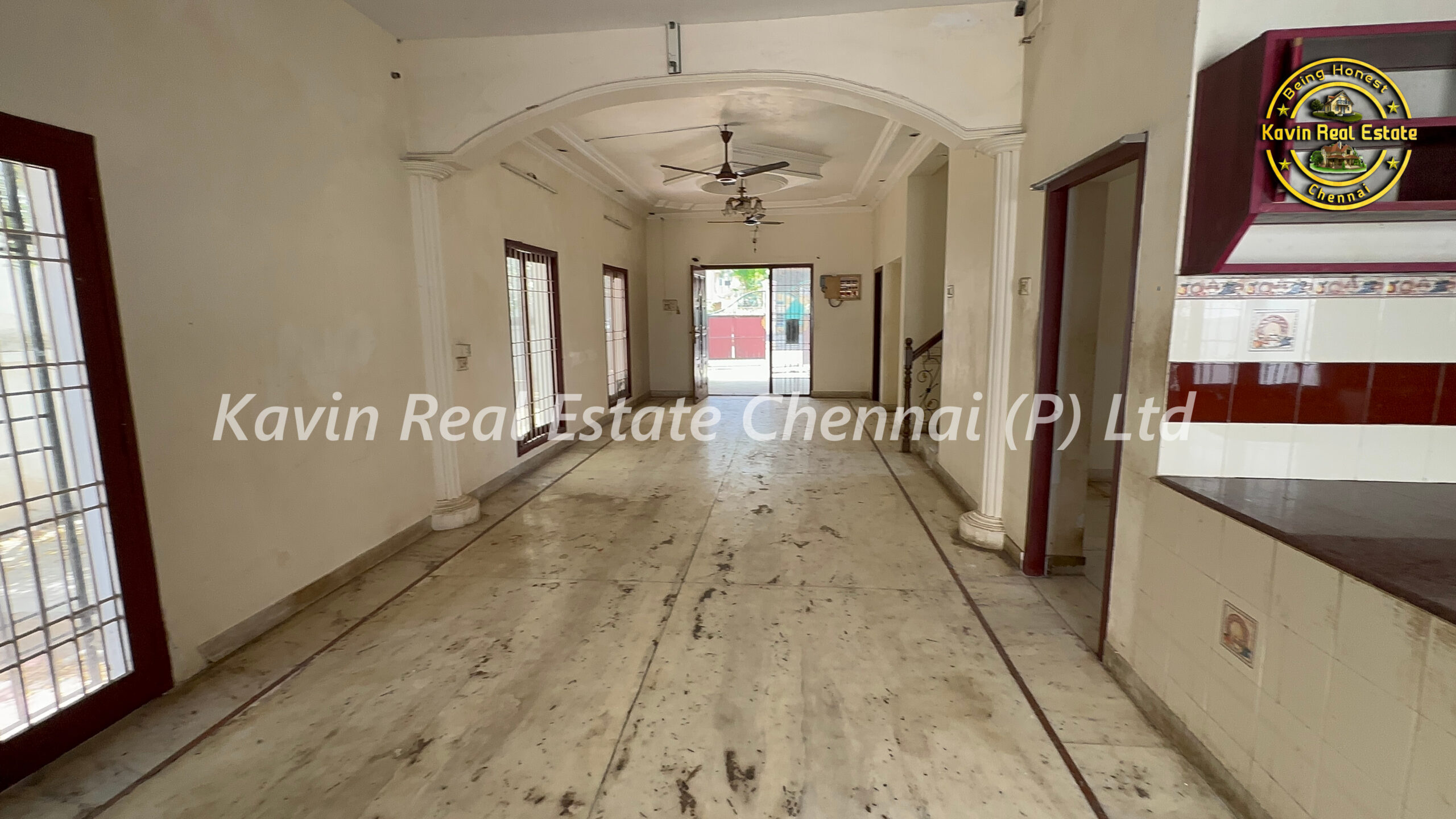 House for sale in Valasaravakkam