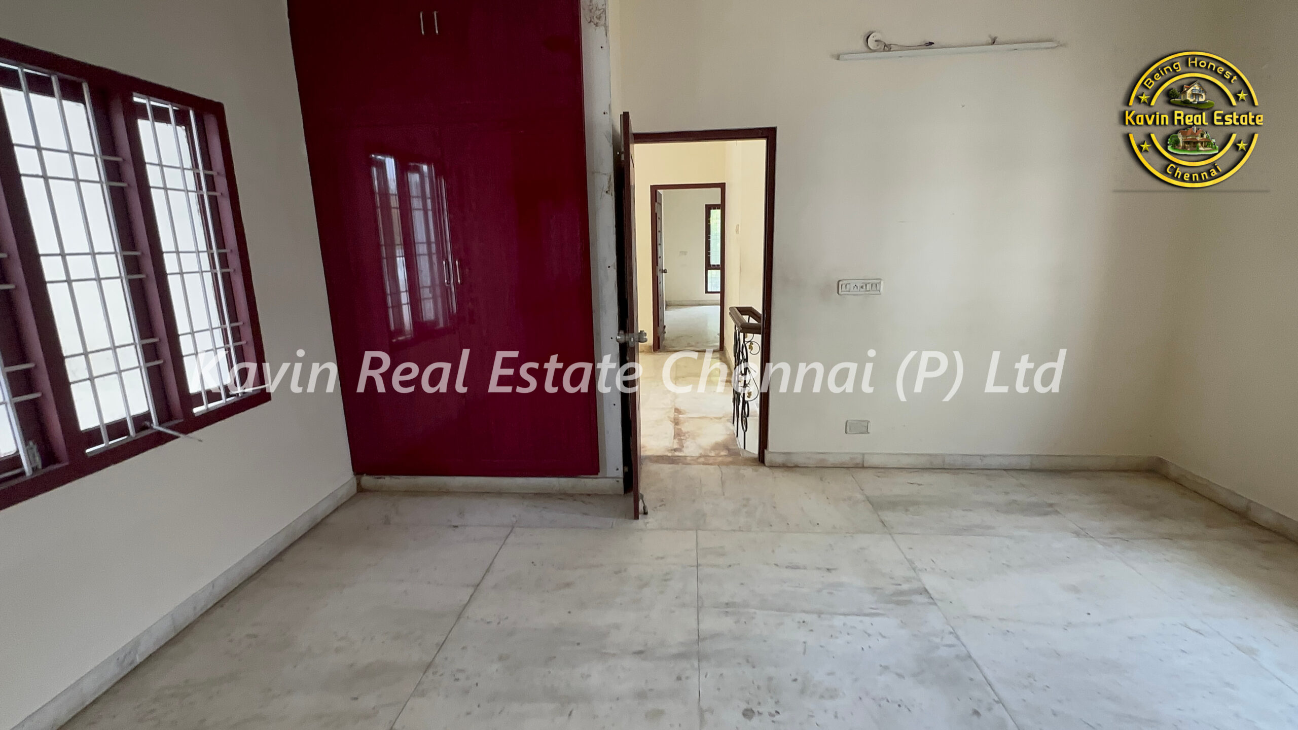 House for sale in Valasaravakkam