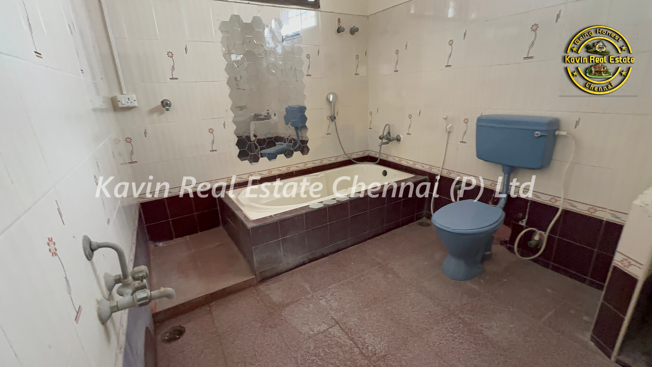 House for sale in Valasaravakkam